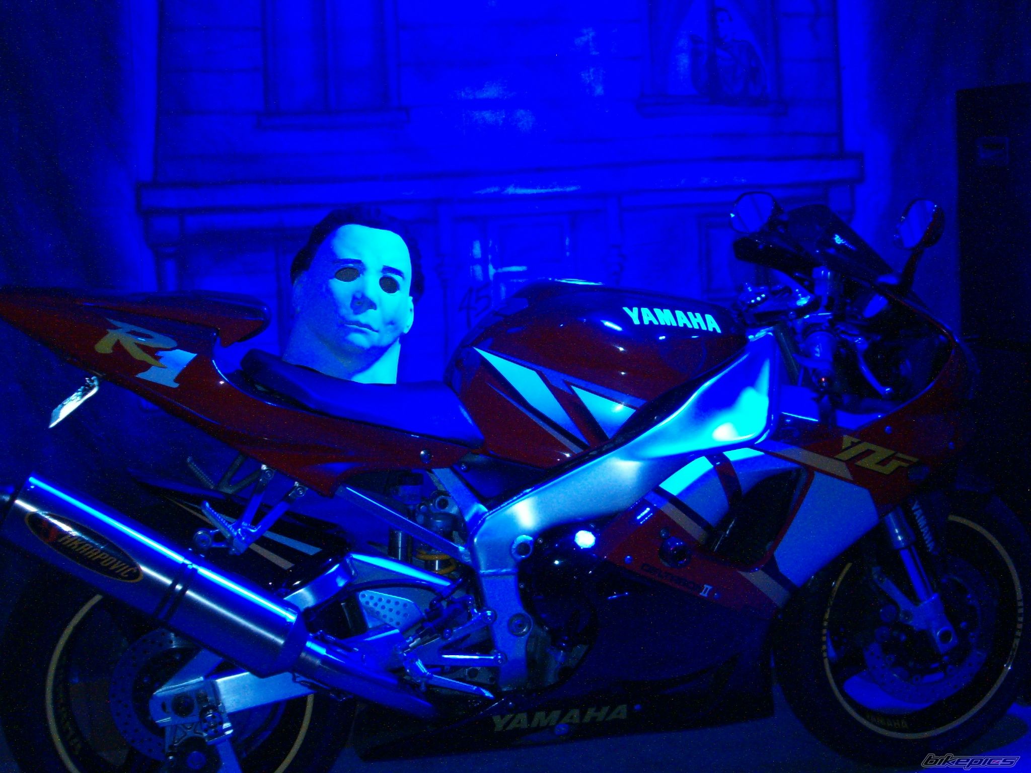 2001 YAMAHA YZF R1 | Picture 692161 motorcycle photo