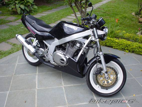 1998 SUZUKI GS 500 | Picture 69321 motorcycle photo