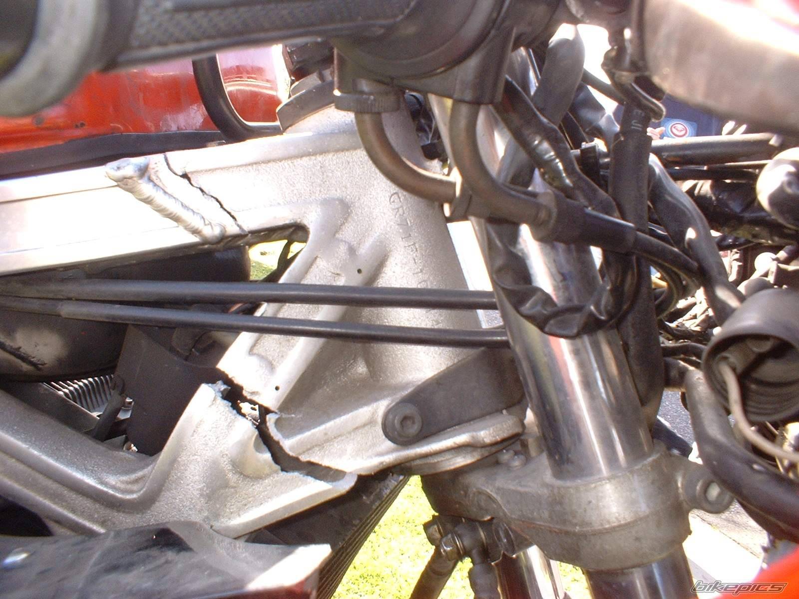 1985 SUZUKI GSX R 750 | Picture 69570 motorcycle photo
