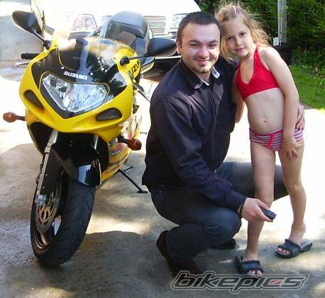 2002 SUZUKI GSX R 750 | Picture 69605 motorcycle photo