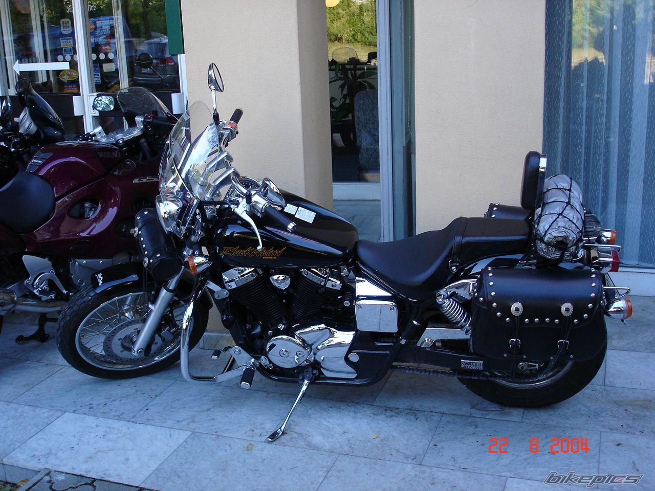 2001 HONDA VT 750 BLACK WIDOW | Picture 696660 motorcycle photo