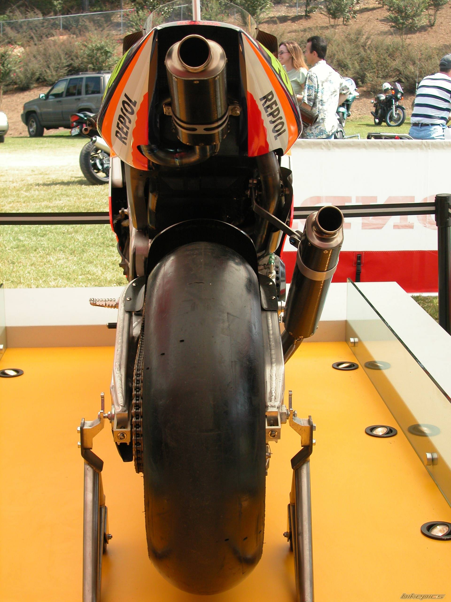 2002 HONDA RC 211V | Picture 69672 motorcycle photo