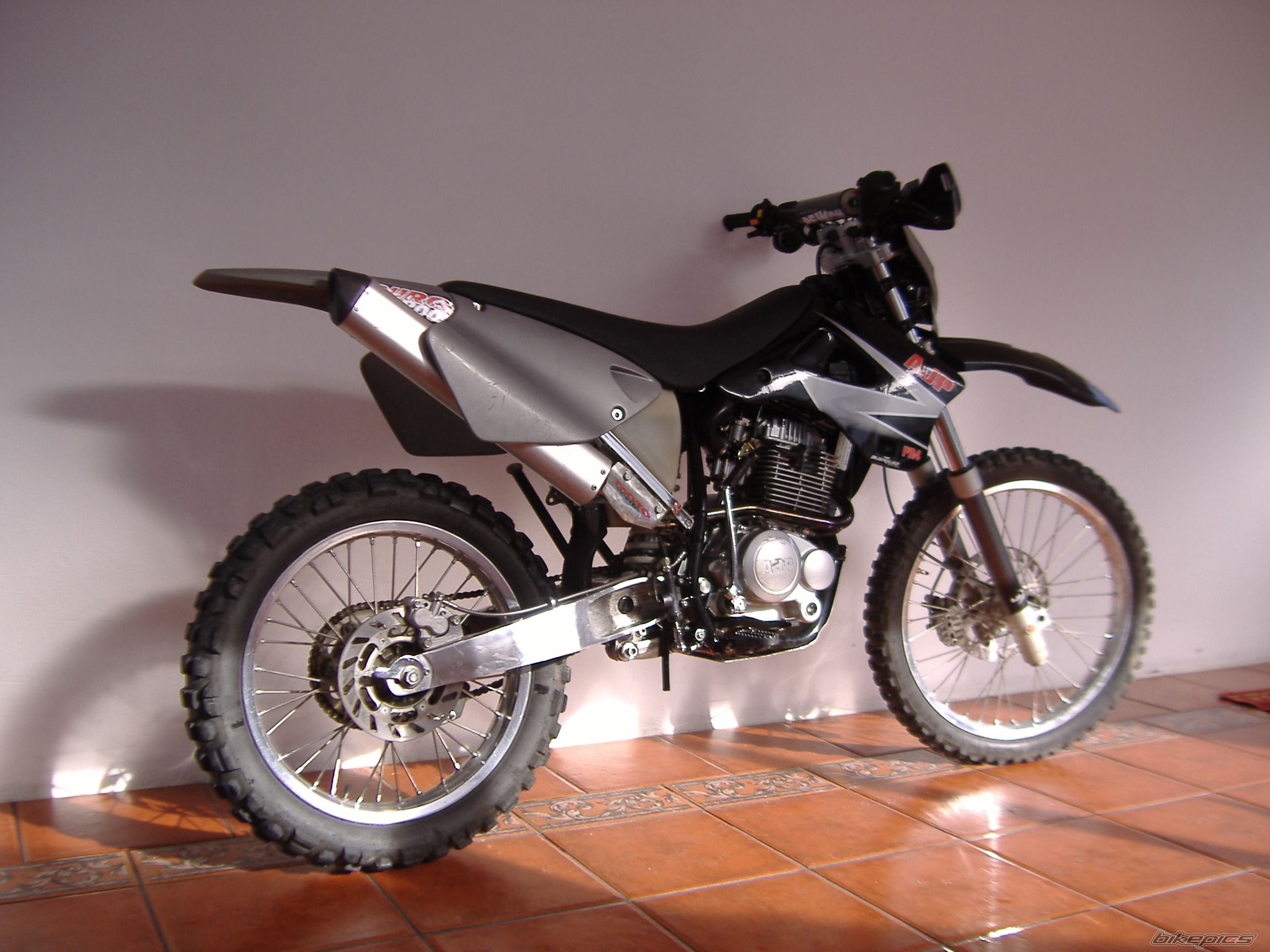 2006 AJP PR4 125 | Picture 697679 motorcycle photo