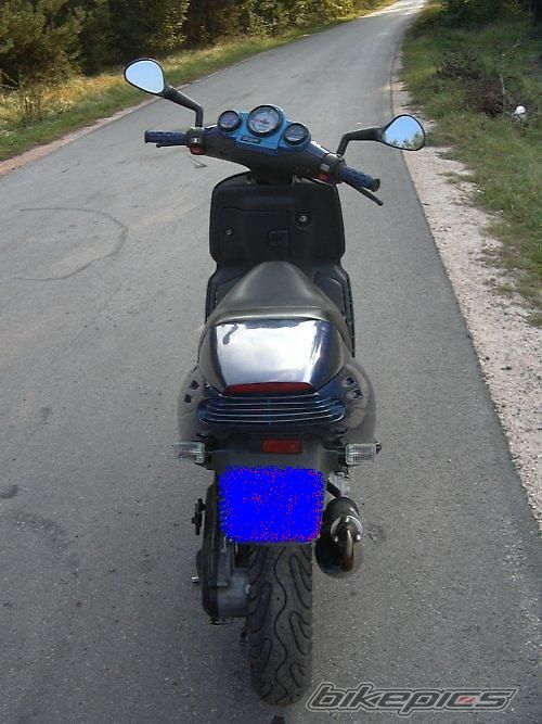1996 MALAGUTI F 12 50 | Picture 700562 motorcycle photo