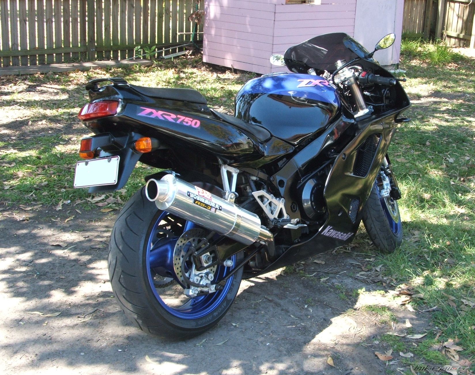 1993 KAWASAKI ZXR 750 | Picture 701242 motorcycle photo