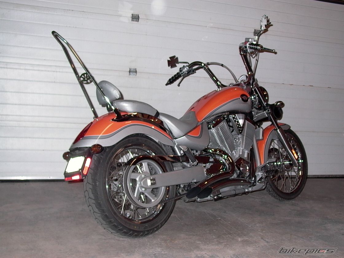 2004 VICTORY VEGAS | Picture 702137 motorcycle photo