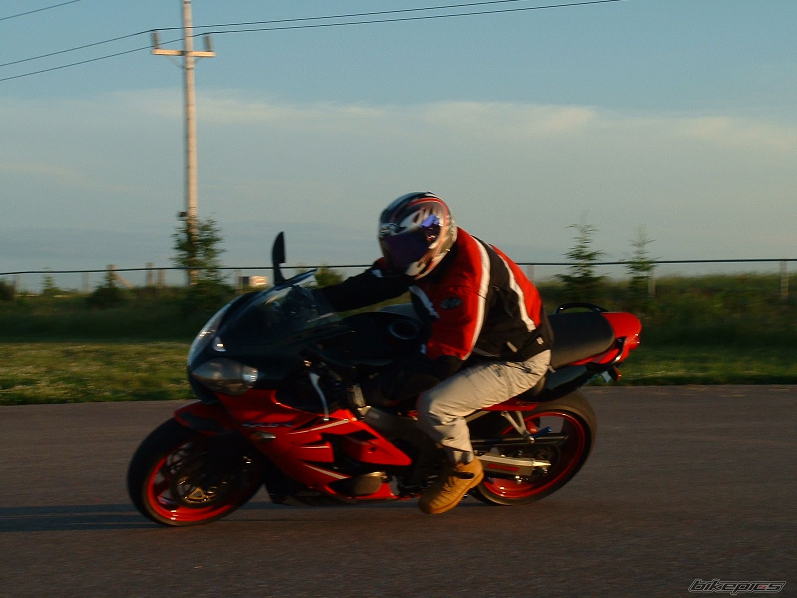    | Picture 702542 motorcycle photo