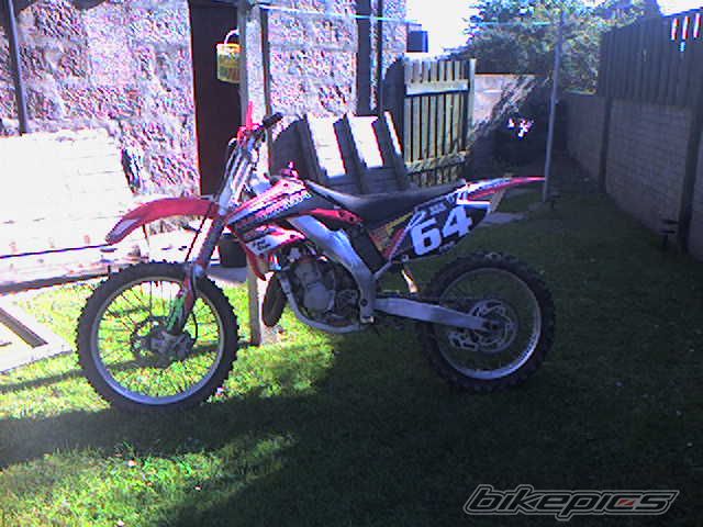 2002 HONDA CR 125 | Picture 703689 motorcycle photo