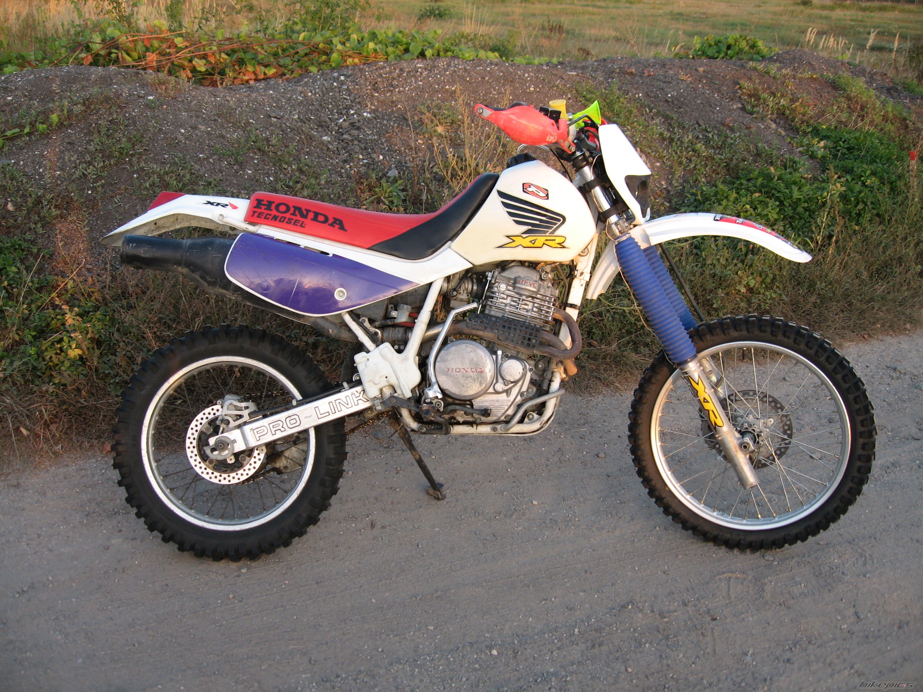 1992 HONDA XR 600 | Picture 706129 motorcycle photo