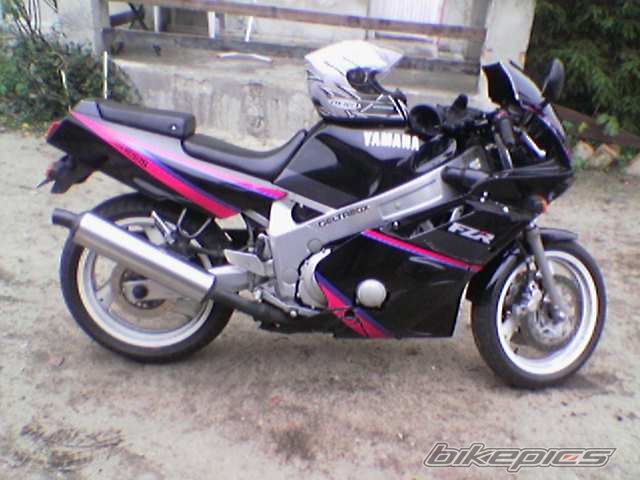 1991 YAMAHA FZR 600 | Picture 706428 motorcycle photo