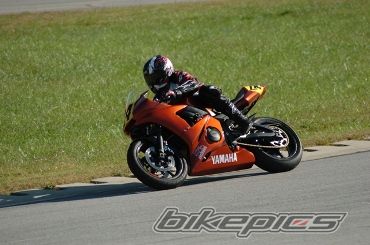2004 YAMAHA YZF R6 | Picture 707961 motorcycle photo
