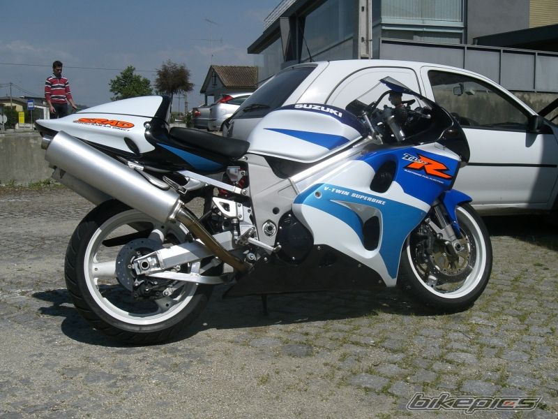 1999 SUZUKI TL1000R | Picture 708071 motorcycle photo