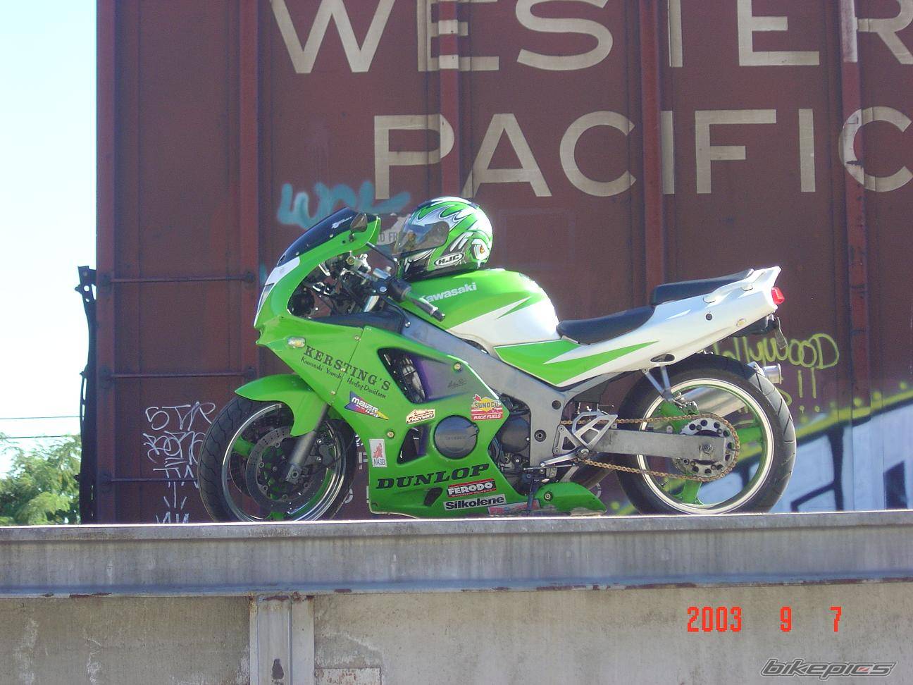 1996 KAWASAKI ZX 6R | Picture 70815 motorcycle photo