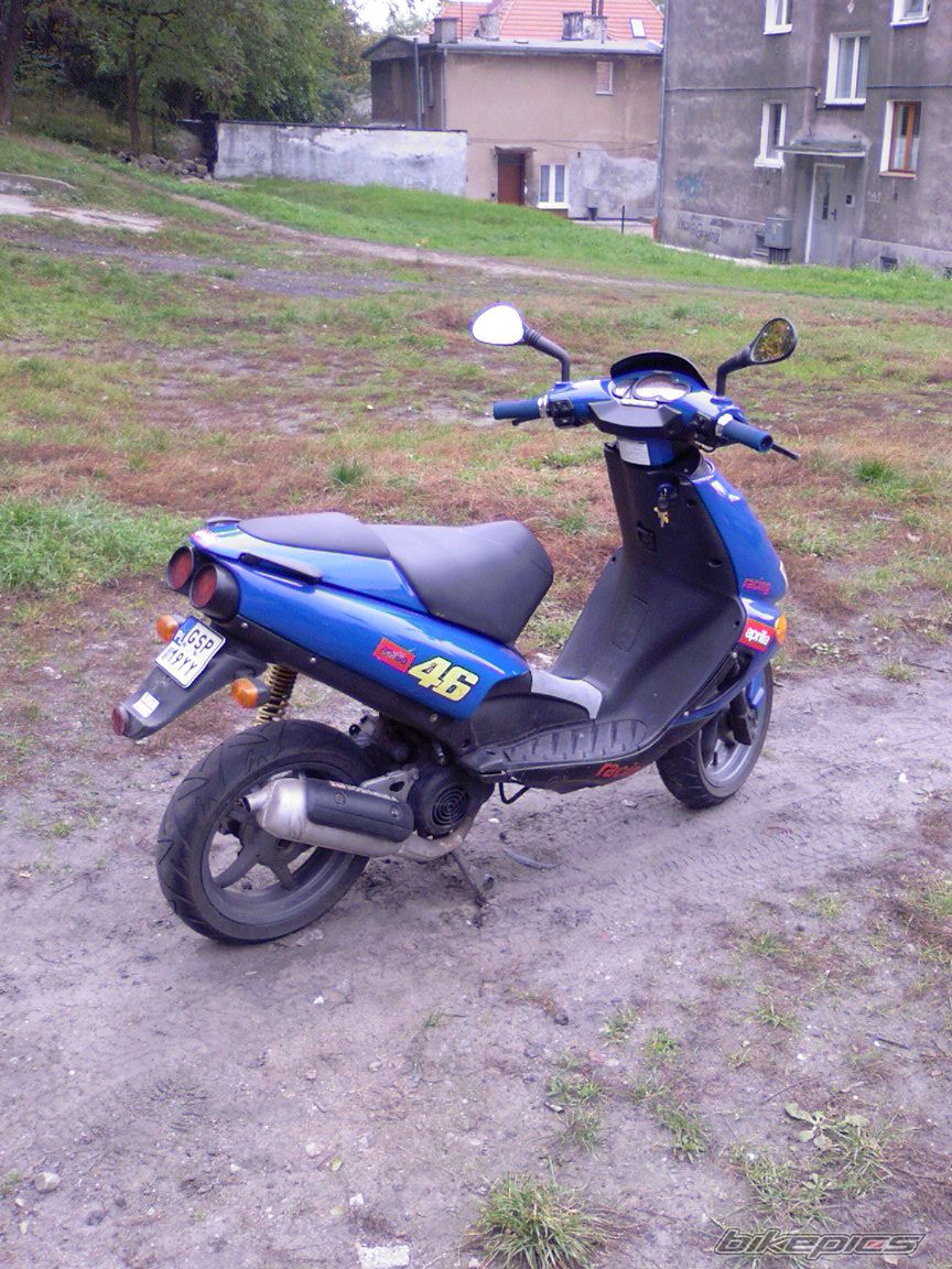 1998 APRILIA SR WWW 50 | Picture 708229 motorcycle photo