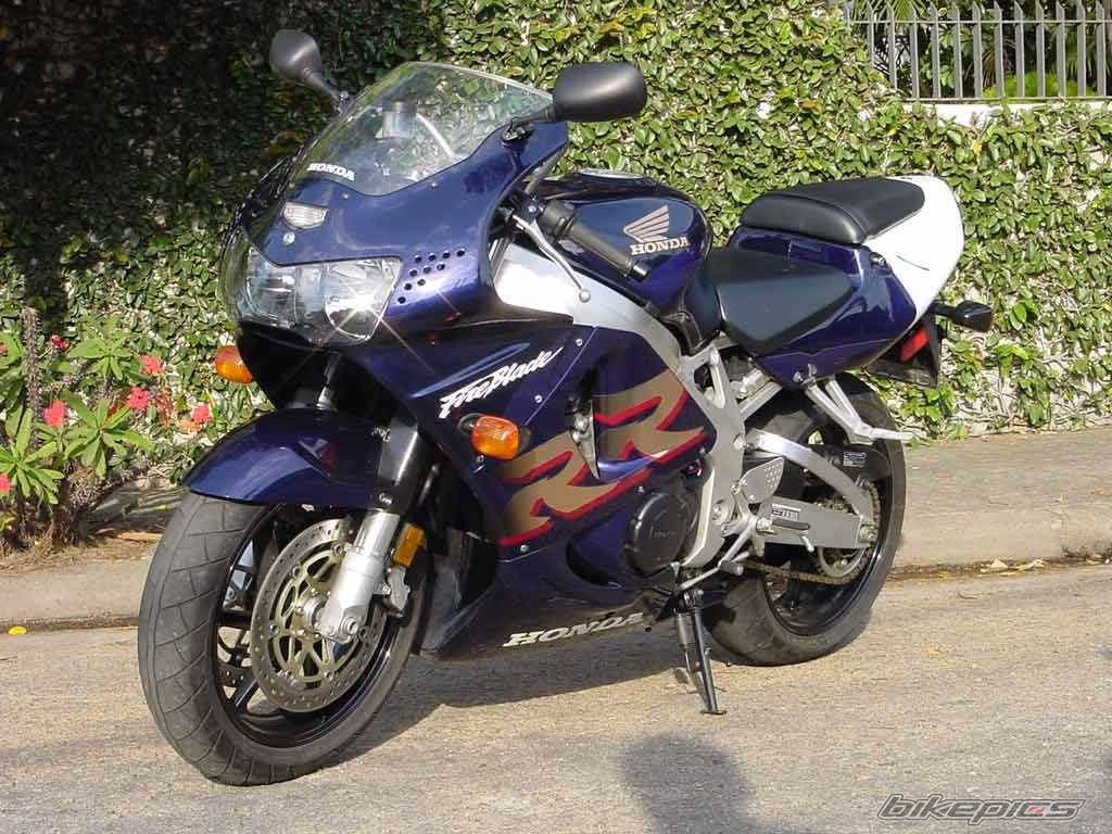 1999 HONDA CBR 900 | Picture 7136 motorcycle photo