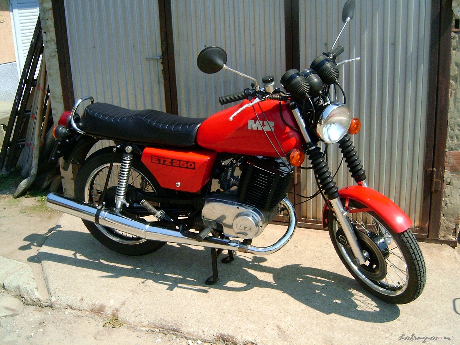 1986 MZ ETZ 250 | Picture 713666 motorcycle photo