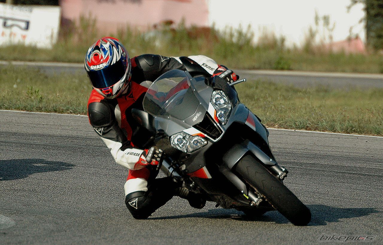 2004 APRILIA RSV 1000R MILLE | Picture 714421 motorcycle photo