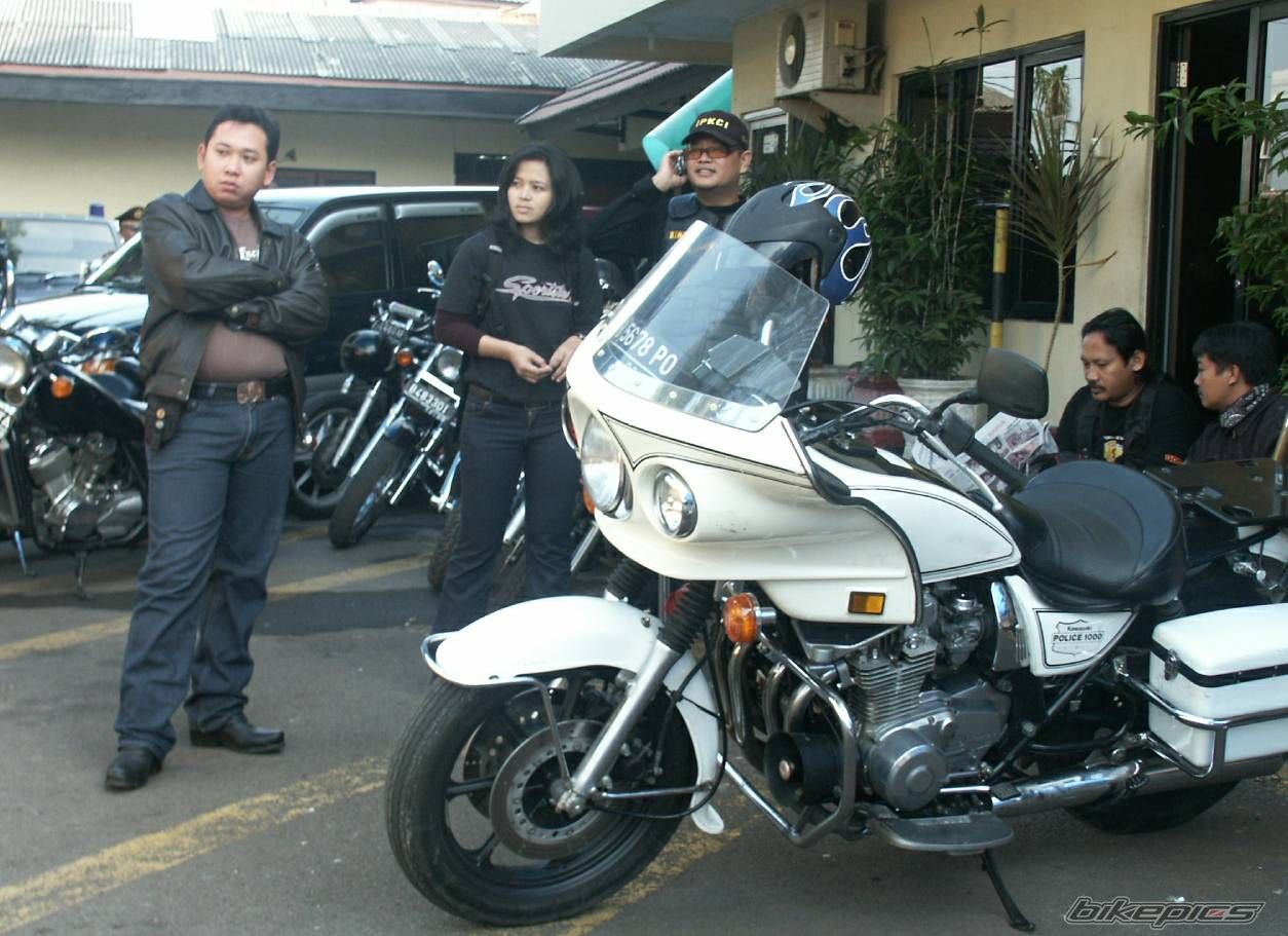1994 KAWASAKI KZ 1000 | Picture 716391 motorcycle photo