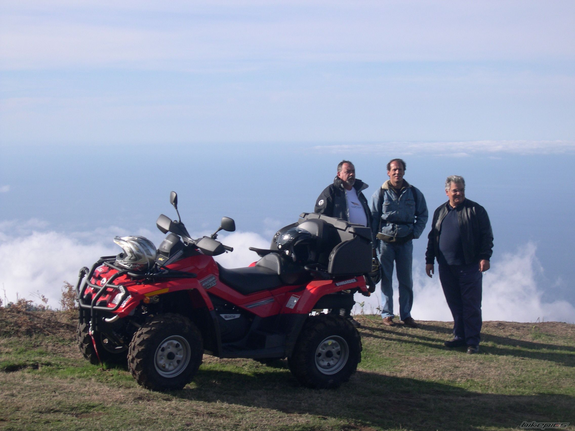 2006 BOMBARDIER OUTLANDER 800 XT | Picture 717324 motorcycle photo