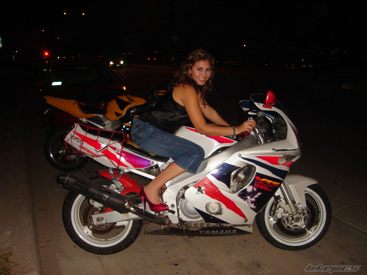 1995 YAMAHA FZR 600 | Picture 720938 motorcycle photo