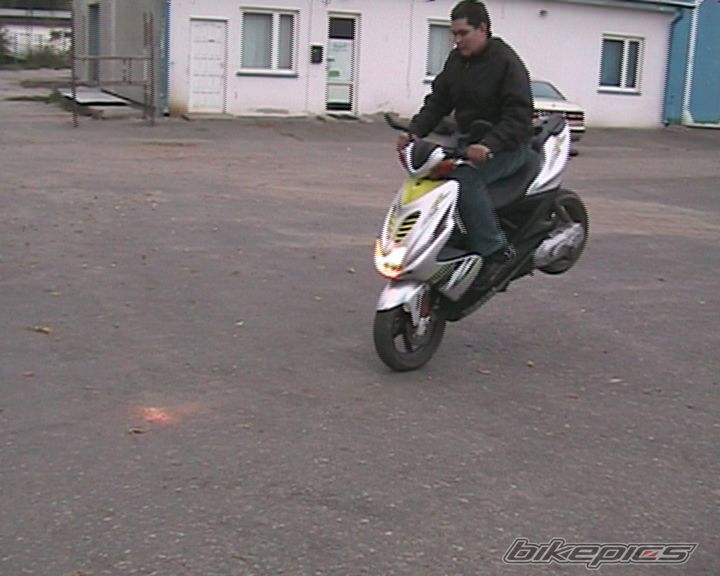 2006 YAMAHA AEROX 50 | Picture 721439 motorcycle photo