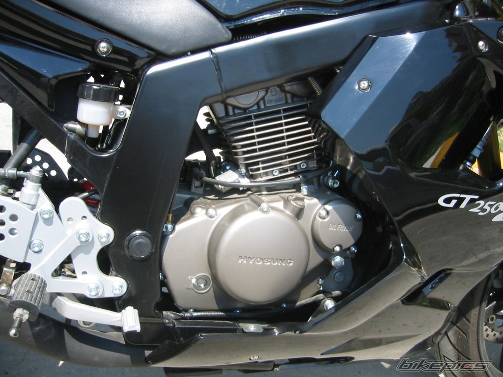 2006 HYOSUNG GT 250 R COMET | Picture 725258 motorcycle photo