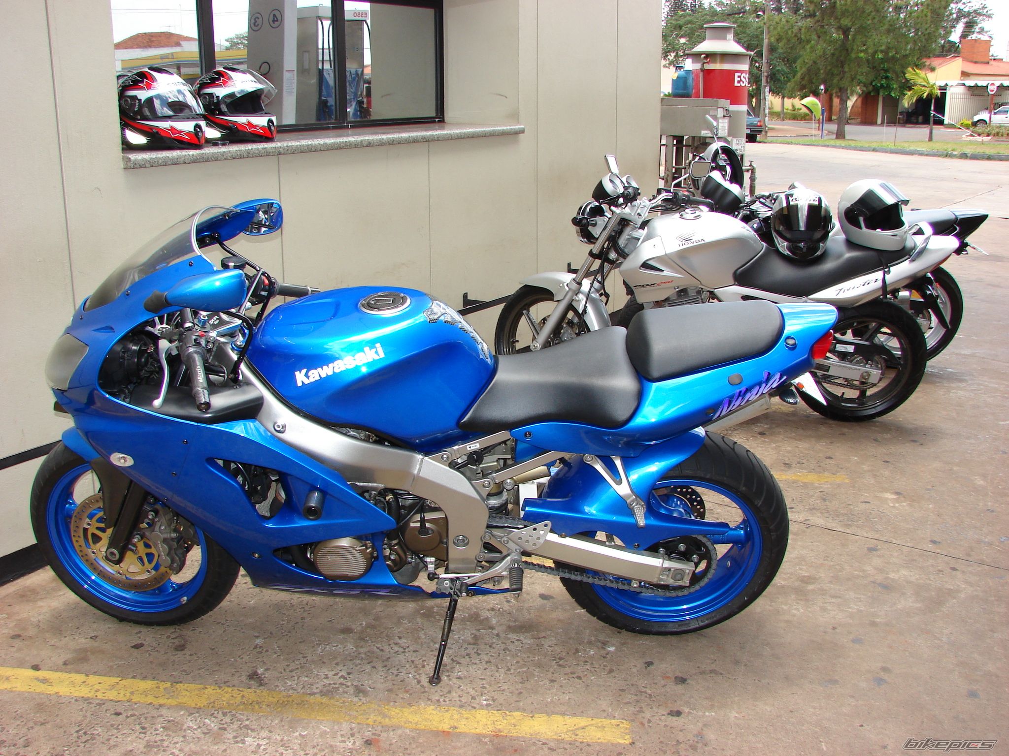    | Picture 725392 motorcycle photo