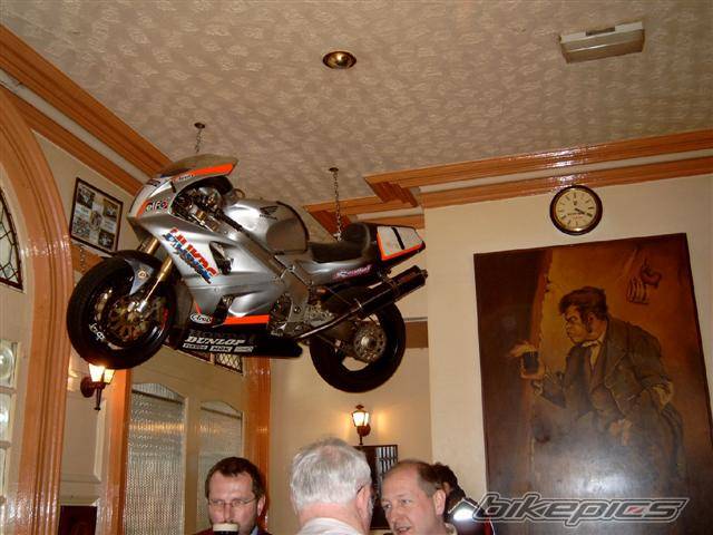 2001 SUZUKI HAYABUSA | Picture 72647 motorcycle photo