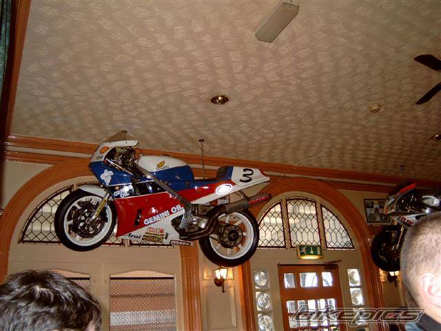 2001 SUZUKI HAYABUSA | Picture 72648 motorcycle photo