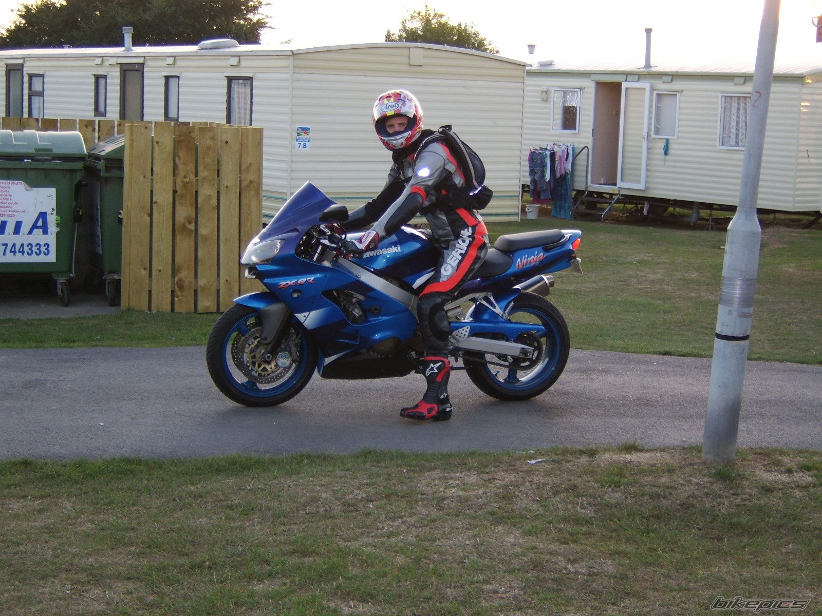 2000 KAWASAKI ZX 9R | Picture 731032 motorcycle photo