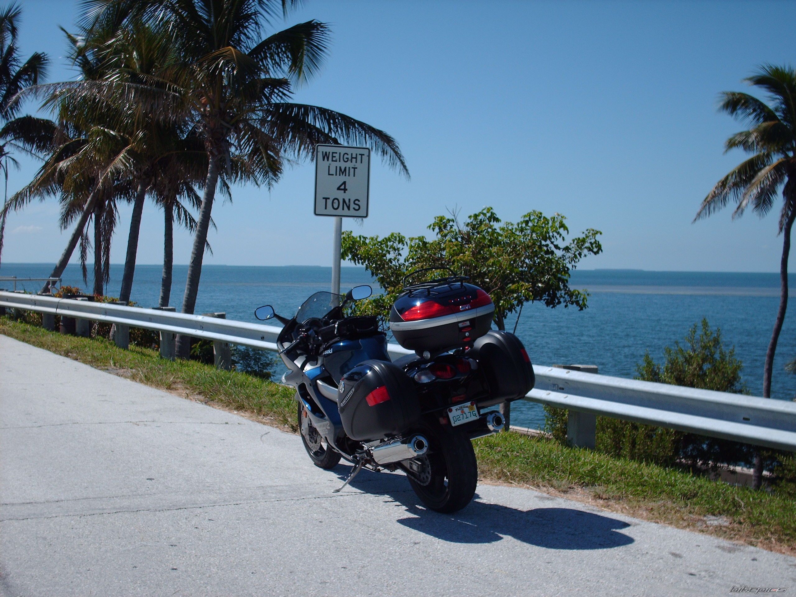 2005 KAWASAKI ZZR 1200 | Picture 731307 motorcycle photo
