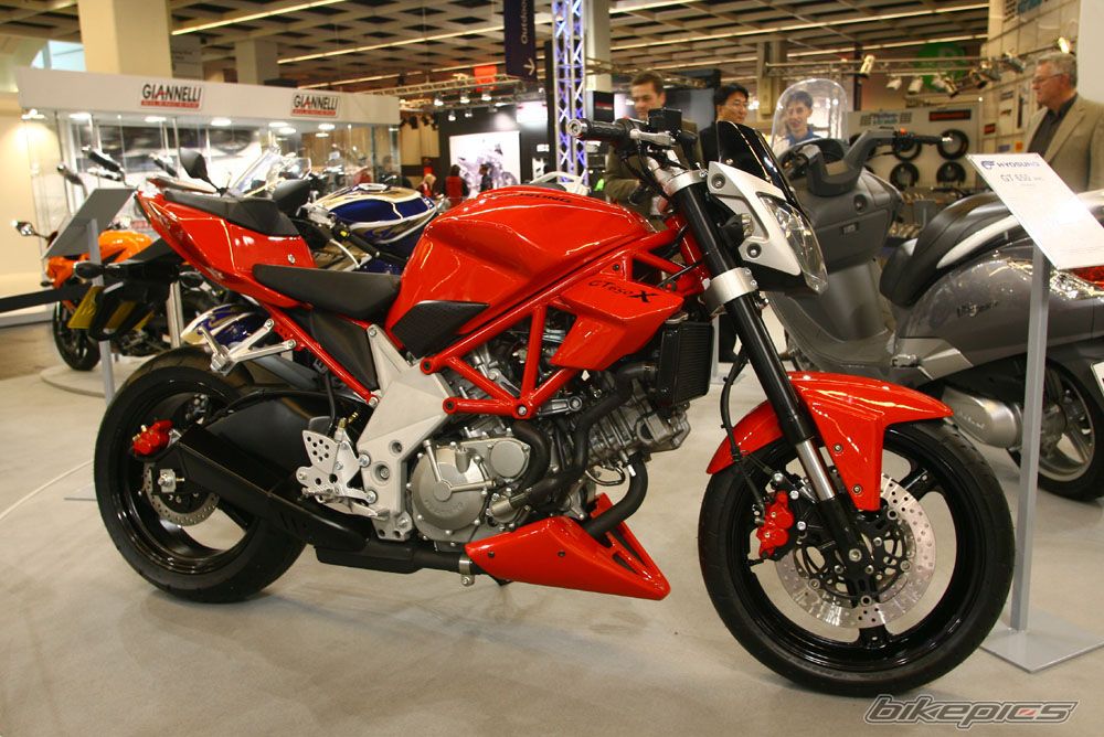 2006 HYOSUNG GT 650 COMET | Picture 731312 motorcycle photo