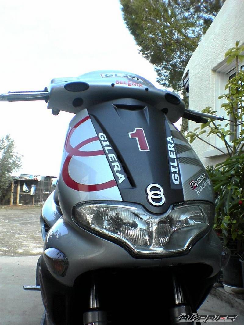 2004 GILERA RUNNER 200 VXR | Picture 735913 motorcycle photo