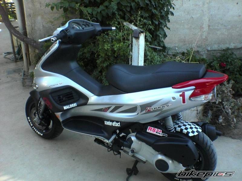 2004 GILERA RUNNER 200 VXR | Picture 735915 motorcycle photo