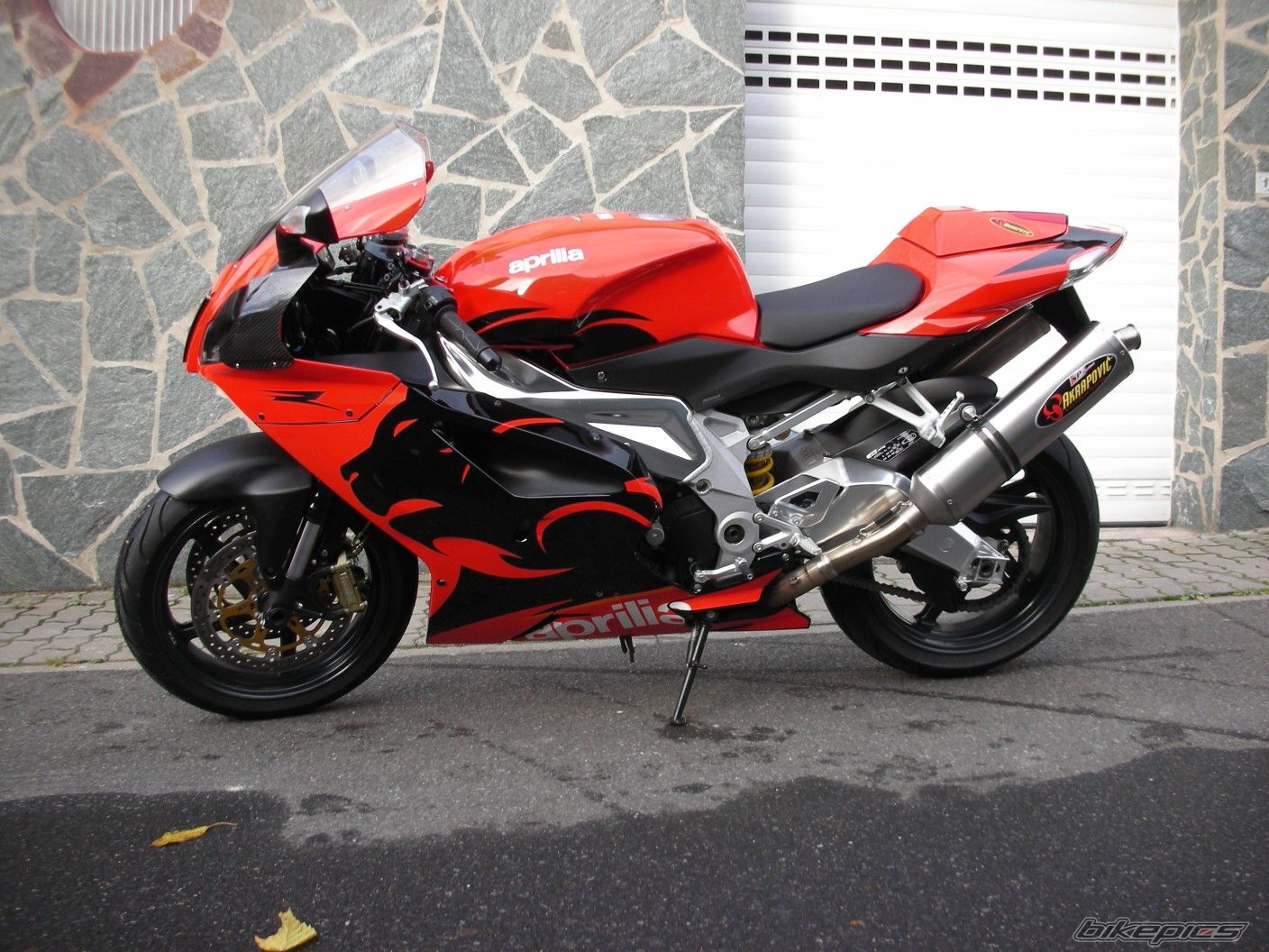 2005 APRILIA RSV 1000R MILLE | Picture 736241 motorcycle photo
