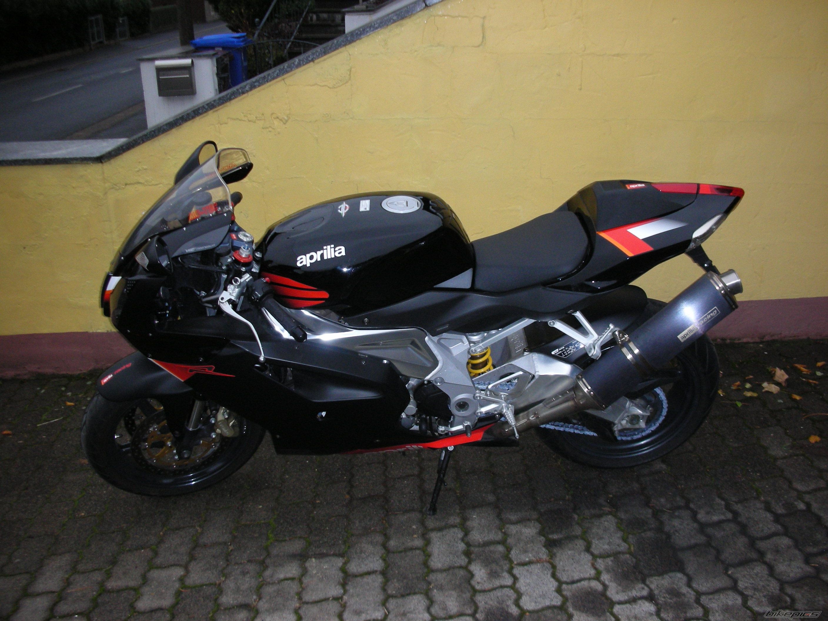 2004 APRILIA RSV 1000R MILLE | Picture 738284 motorcycle photo