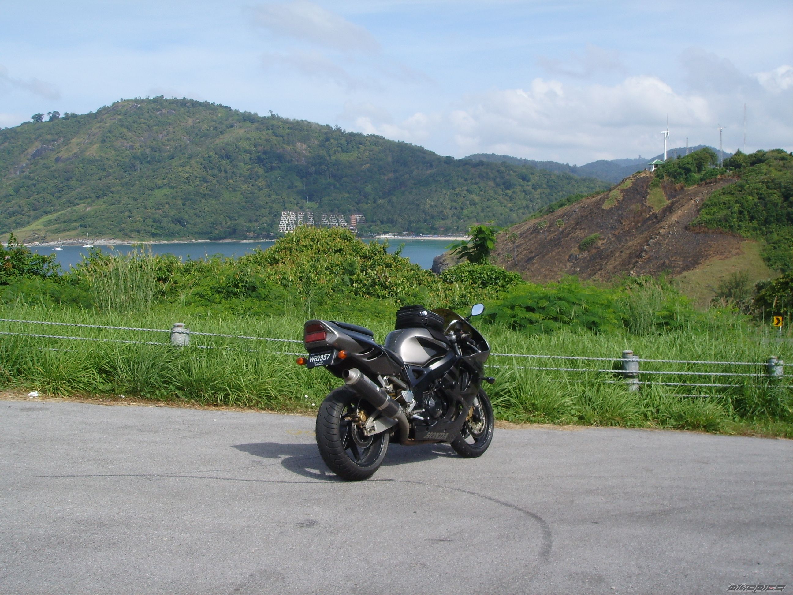 1995 HONDA CBR 900 | Picture 740065 motorcycle photo