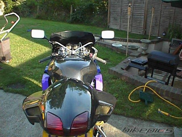 1991 SUZUKI GSX R 1100 | Picture 7402 motorcycle photo