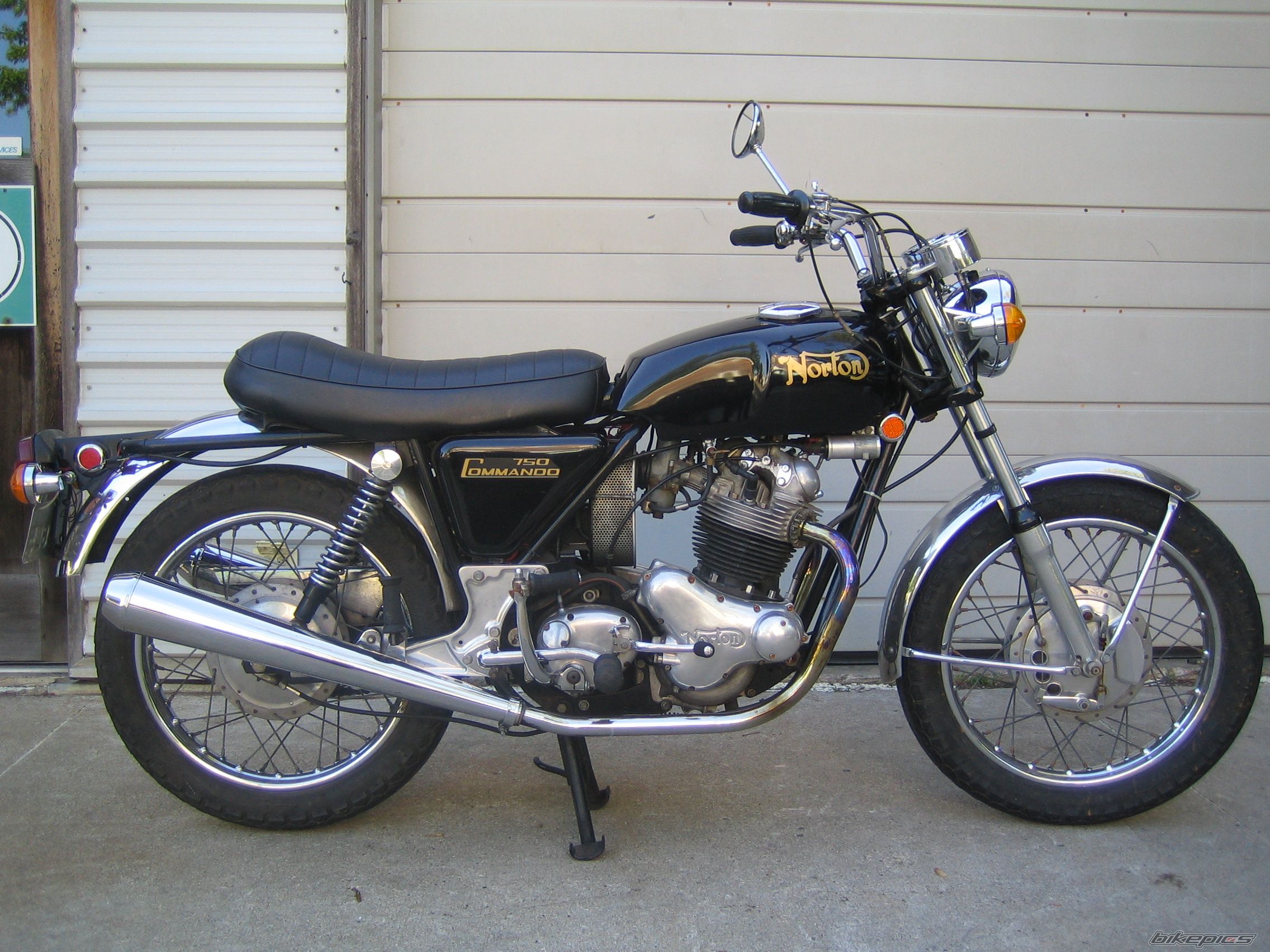 1971 NORTON 750 COMMANDO | Picture 740535 motorcycle photo