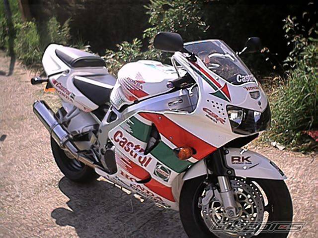1999 HONDA CBR 900 | Picture 74078 motorcycle photo