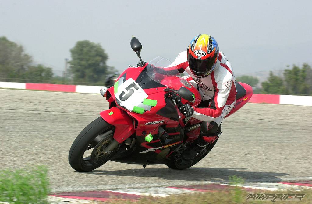 2002 HONDA CBR 600 | Picture 74238 motorcycle photo