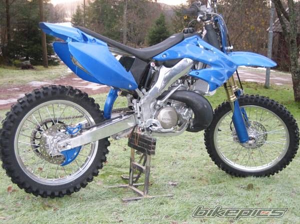 2004 HONDA CR 250 | Picture 743287 motorcycle photo