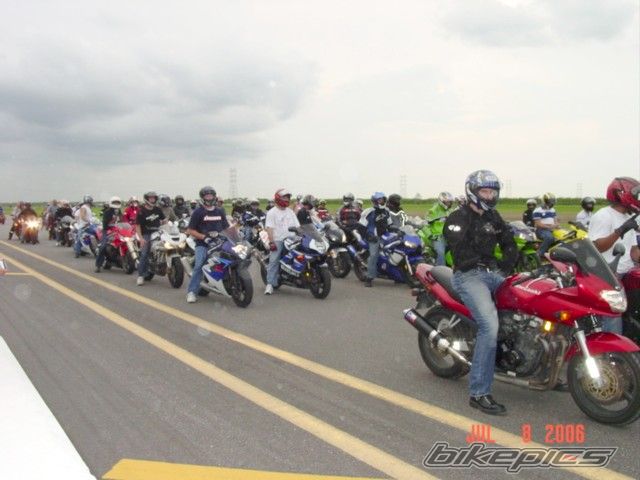 2001 KAWASAKI ZR 7 | Picture 745800 motorcycle photo