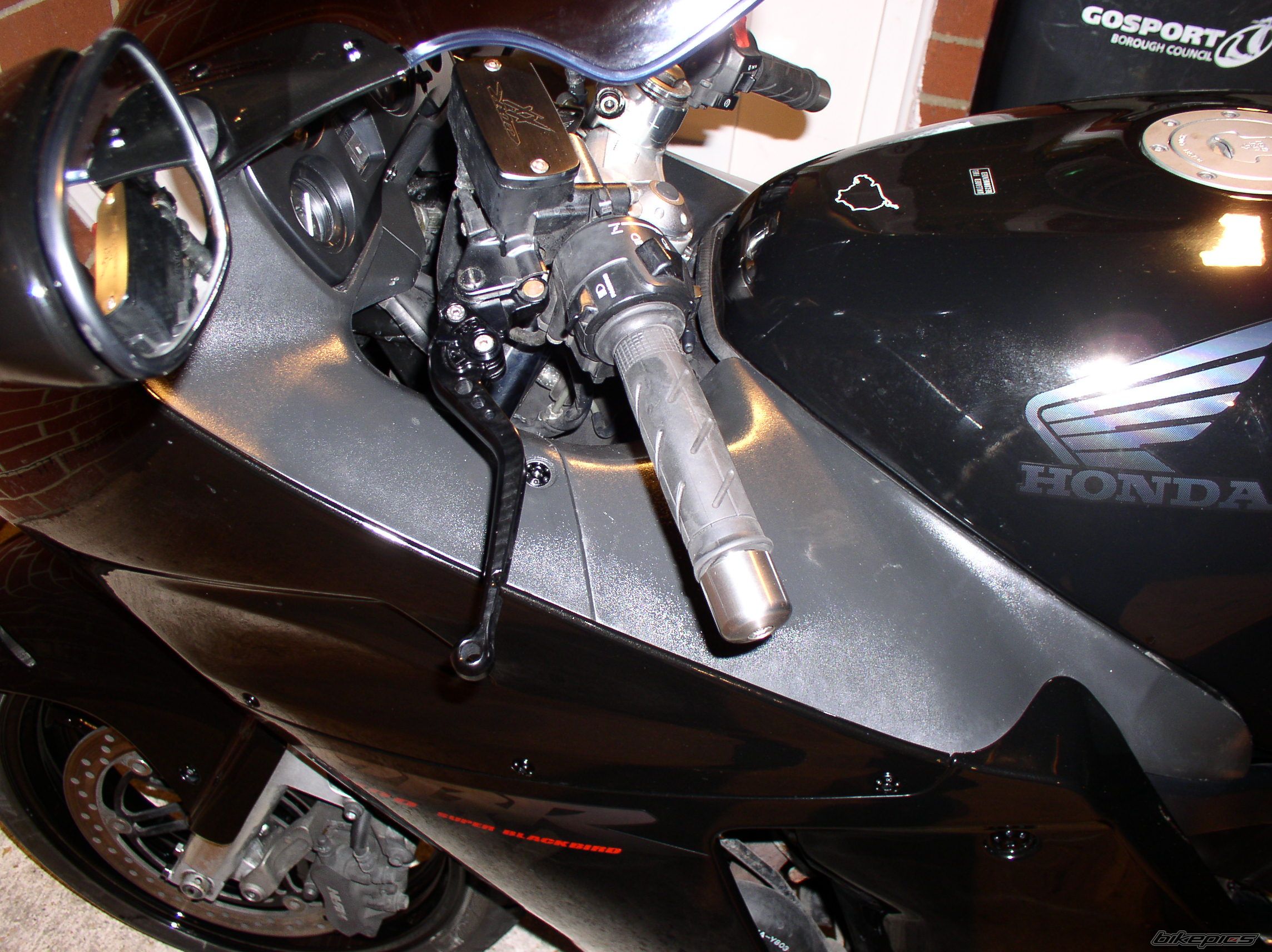 1998 HONDA CBR 1100 BLACKBIRD | Picture 747359 motorcycle photo