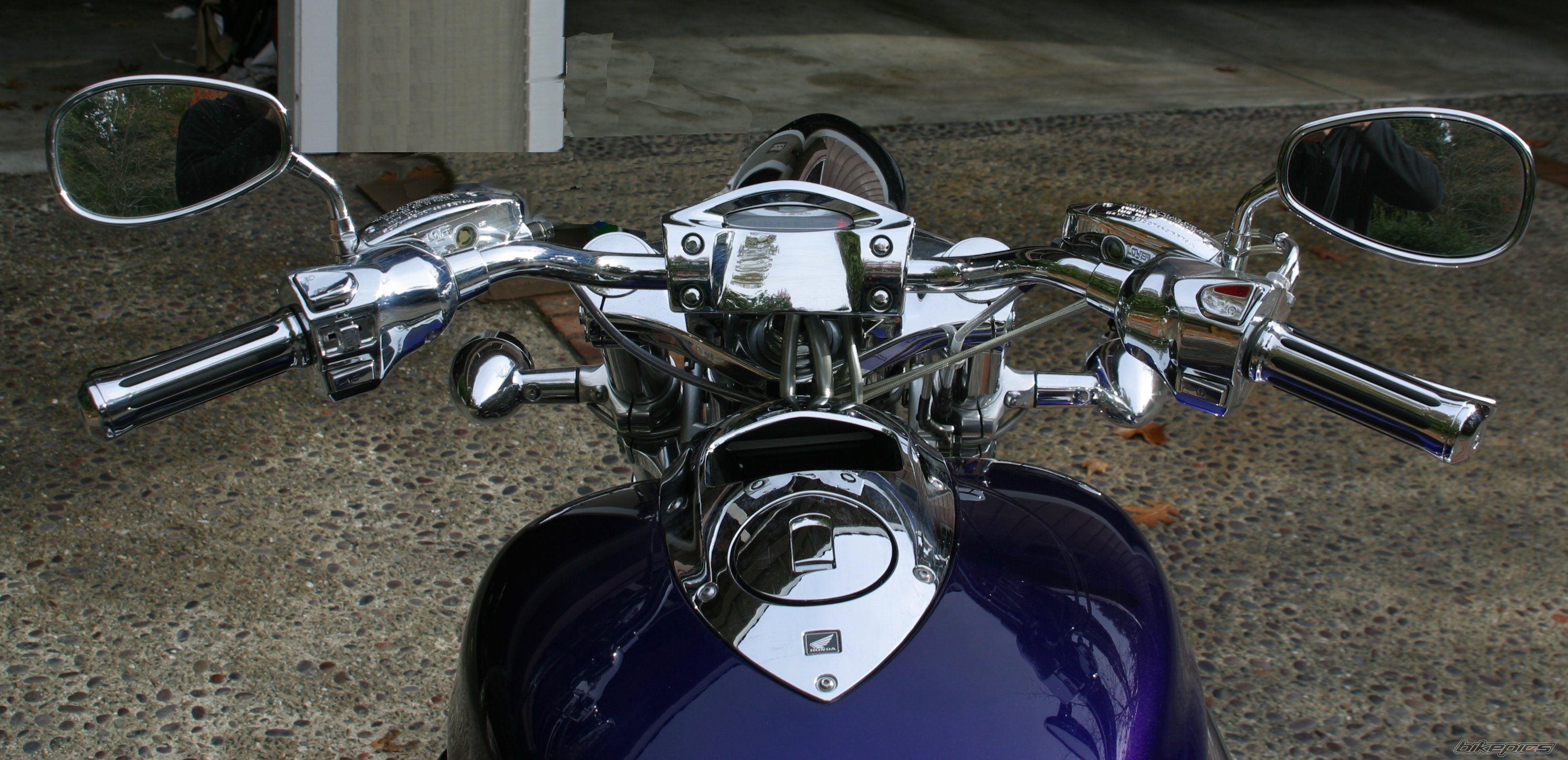 2004 HONDA VALKYRIE RUNE | Picture 748376 motorcycle photo