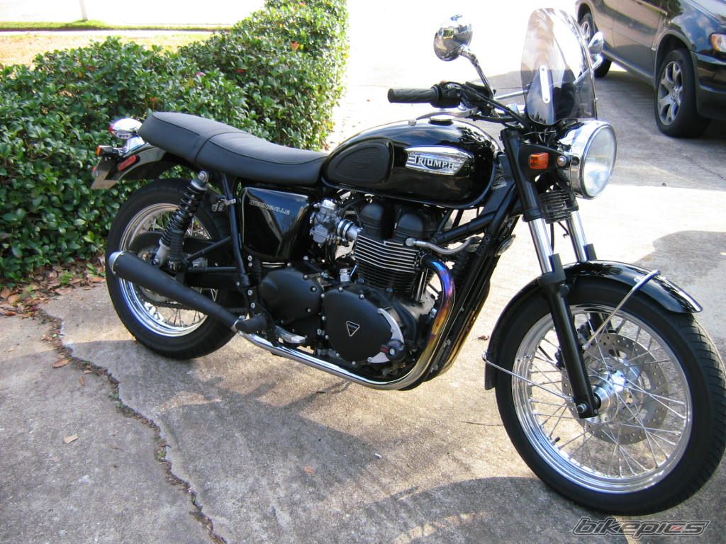 2006 TRIUMPH BONNEVILLE | Picture 749334 motorcycle photo