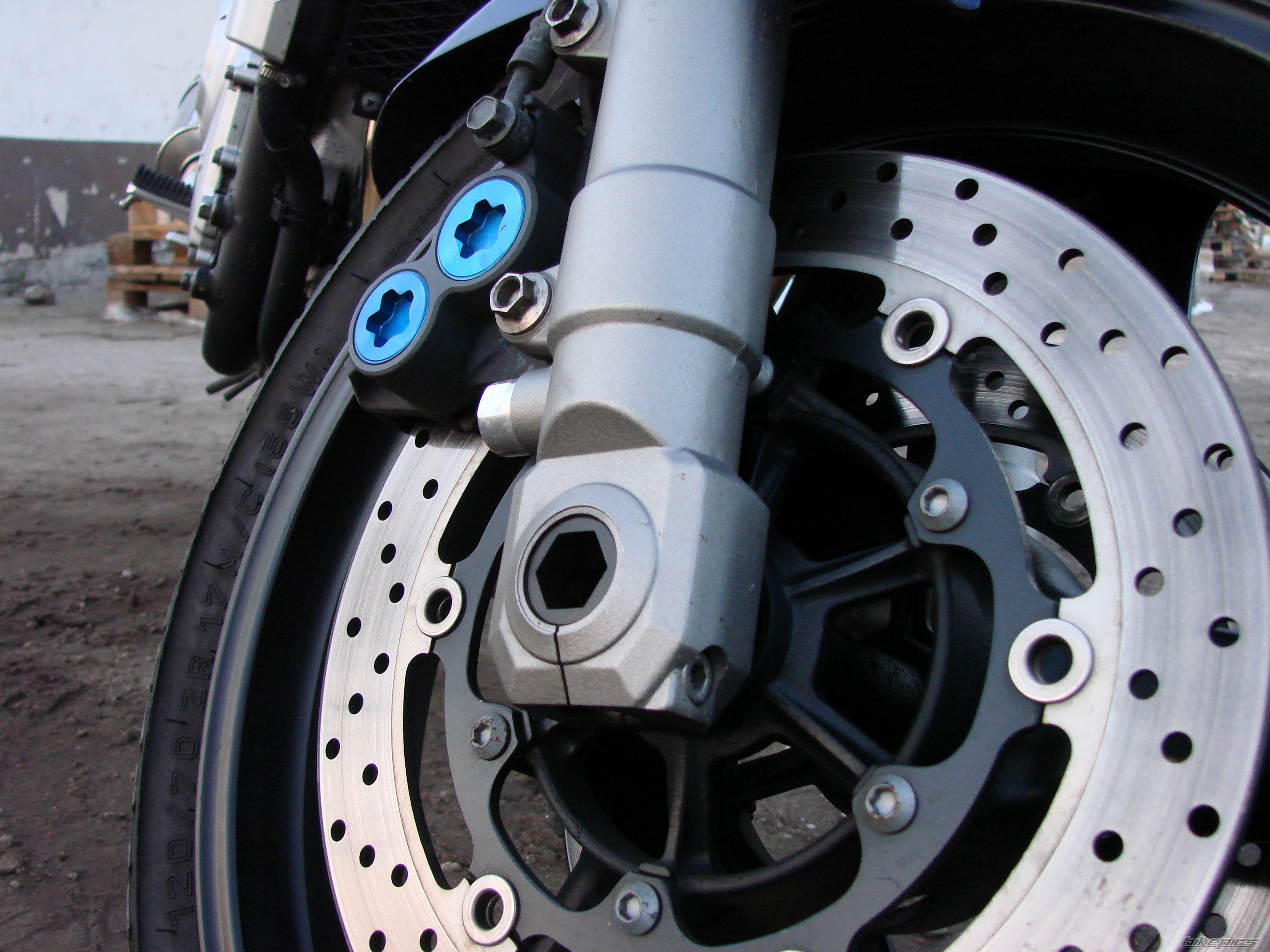 2003 YAMAHA FZS 1000 FAZER | Picture 749459 motorcycle photo