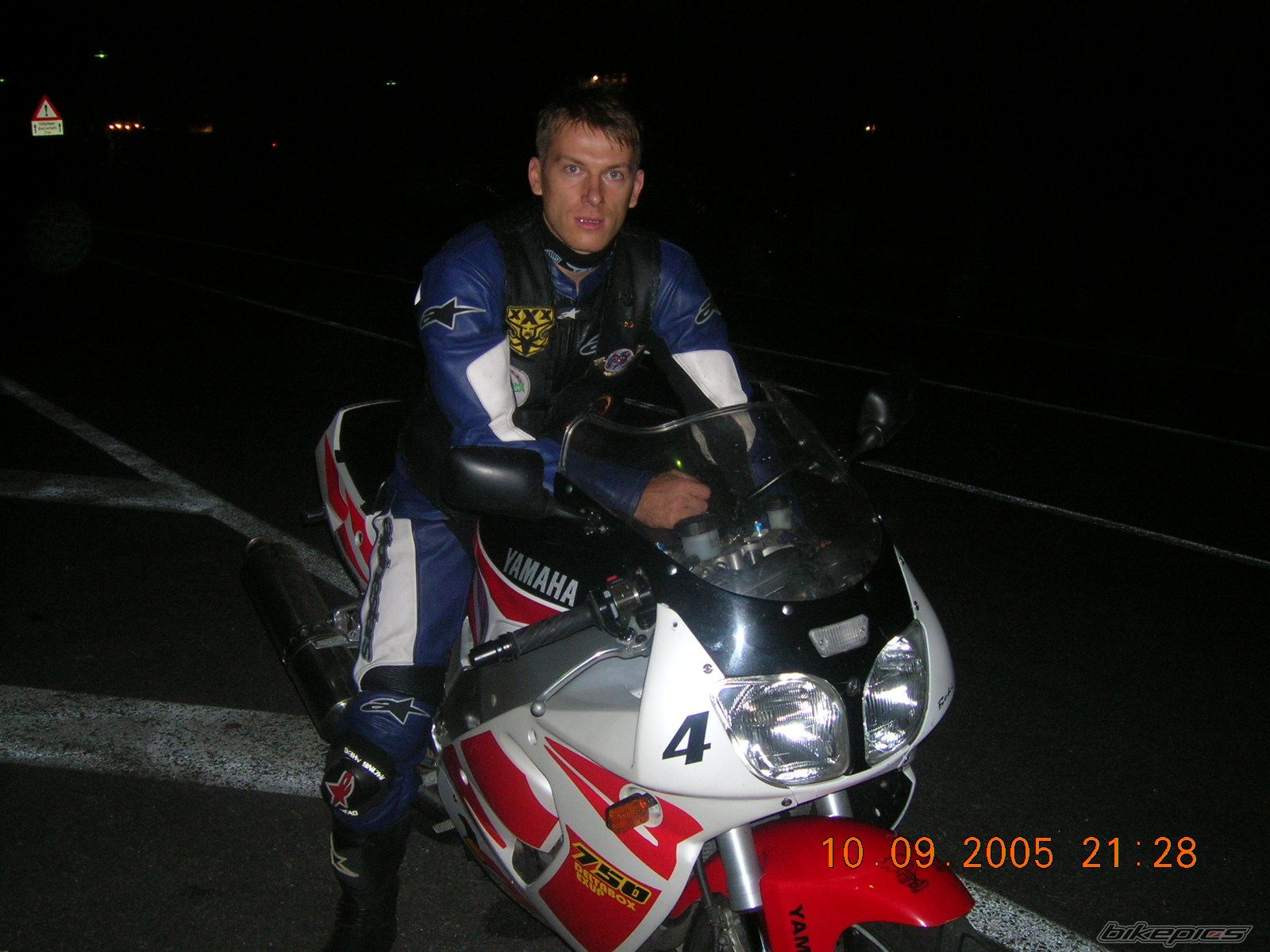 1996 YAMAHA YZF 750 | Picture 751658 motorcycle photo