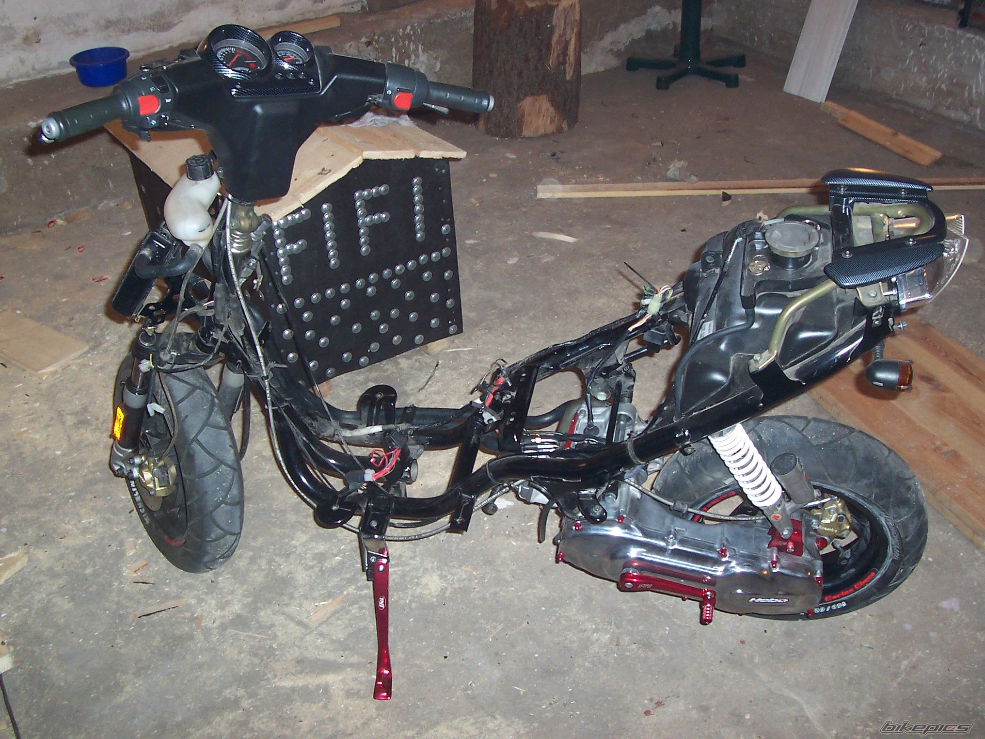 2004 YAMAHA AEROX 50 | Picture 753002 motorcycle photo