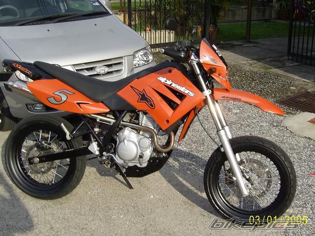 2004 MZ 125SM | Picture 754312 motorcycle photo